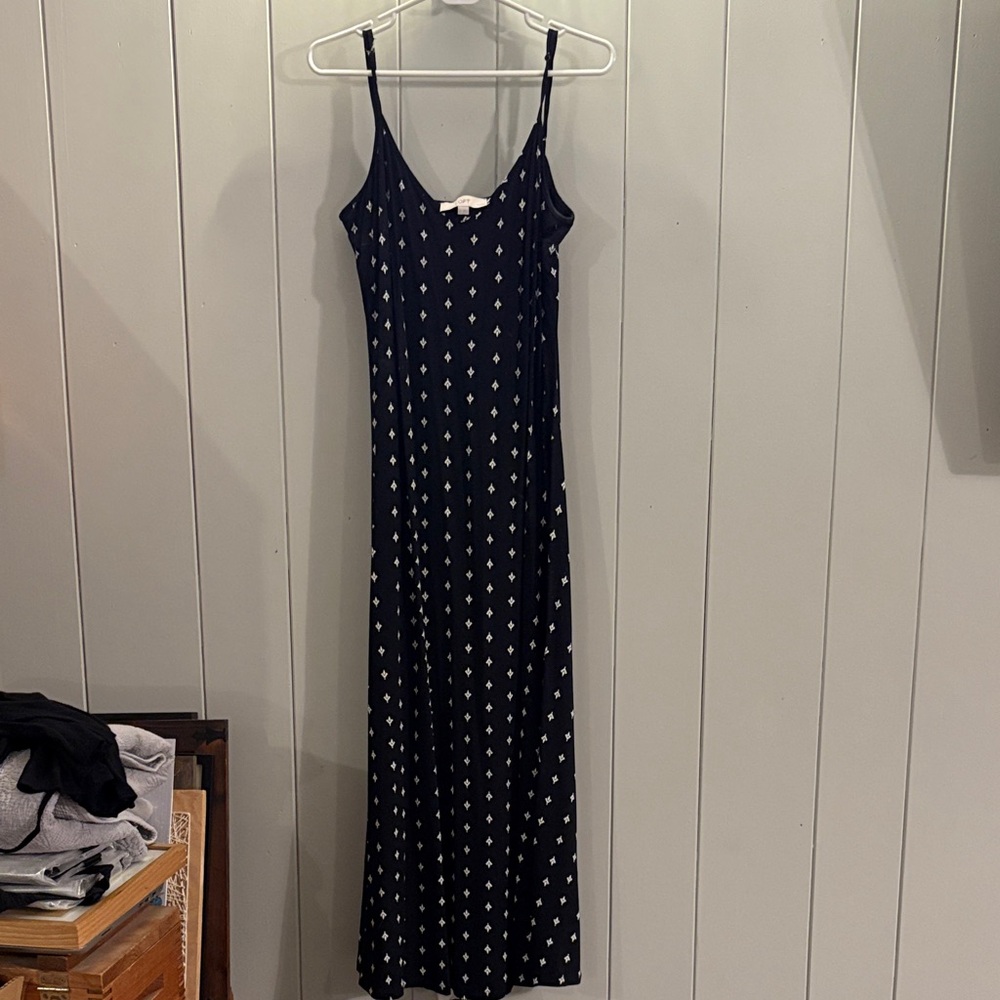 Loft Black and White Patterned Dress Size LP